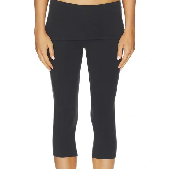 Skims foldover capri leggings - Picture 3 of 5